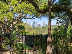 2717 Bartons Bluff LN, Austin TX 78746