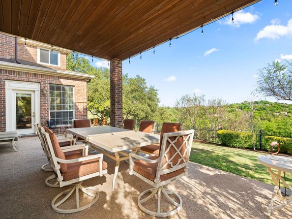 2717 Bartons Bluff LN, Austin TX 78746