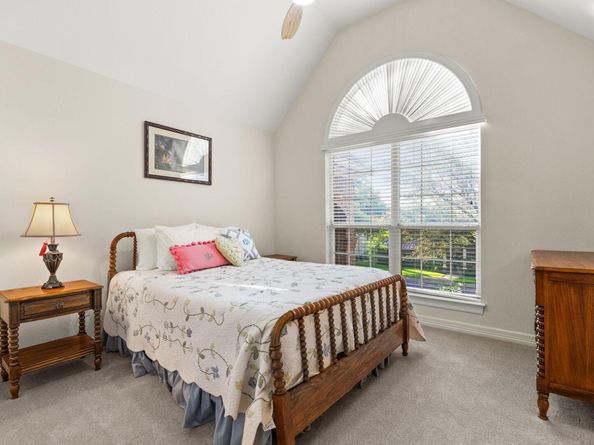 2717 Bartons Bluff LN, Austin TX 78746