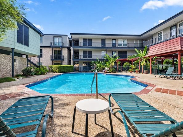 2425 Ashdale DR 81, Austin TX 78757