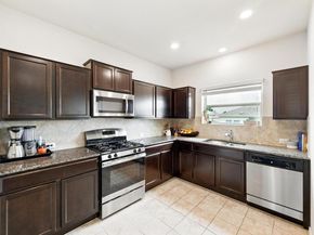 3905 Alpine Autumn DR, Austin TX 78744