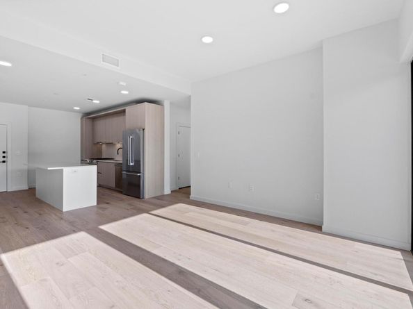 2209 S 1st ST 122, Austin TX 78704