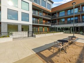 2209 S 1st ST 122, Austin TX 78704