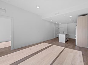 2209 S 1st ST 122, Austin TX 78704