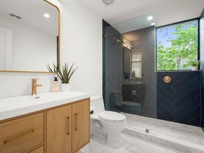5511 Joe Sayers Ave B, Austin TX 78756