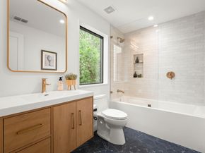 5511 Joe Sayers Ave B, Austin TX 78756