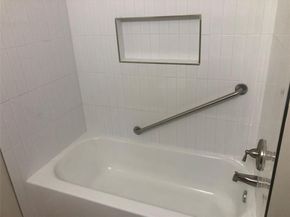 5330 Balcones DR A, Austin TX 78731