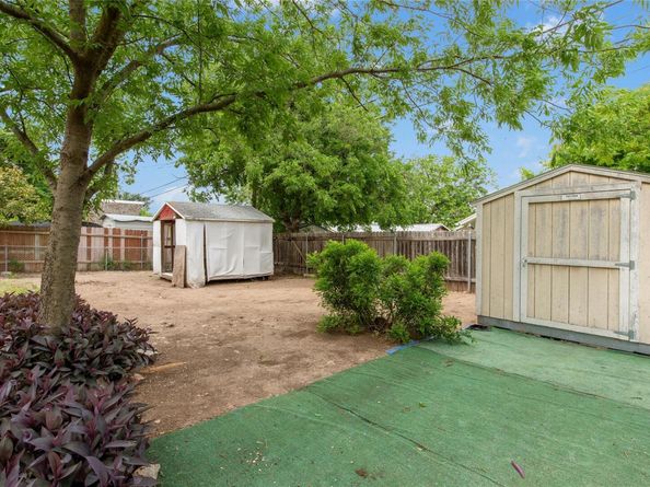 7000 Miranda DR, Austin TX 78752