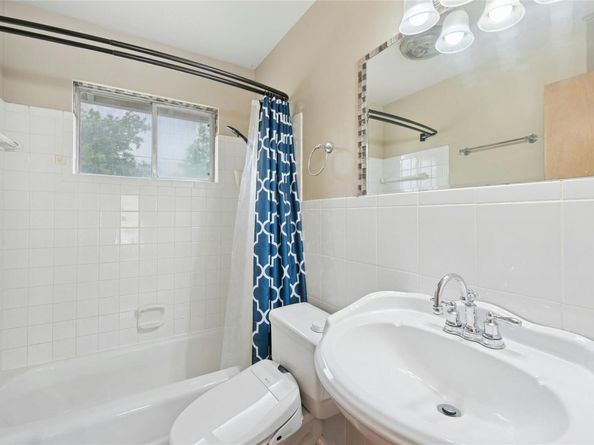7000 Miranda DR, Austin TX 78752