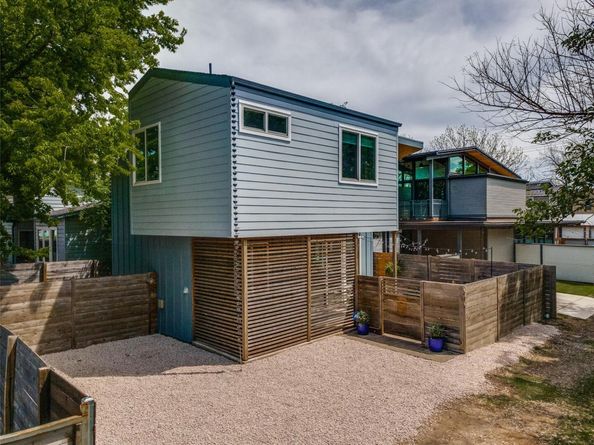 919 E 51st ST B, Austin TX 78751