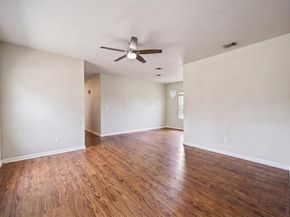4408 Lendall LN, Austin TX 78744