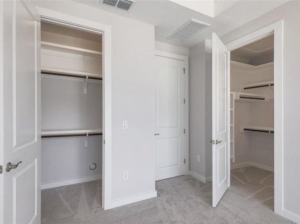 12001 Vista Parke DR NW 504, Austin TX 78726