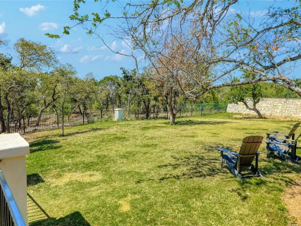 12001 Vista Parke DR NW 504, Austin TX 78726
