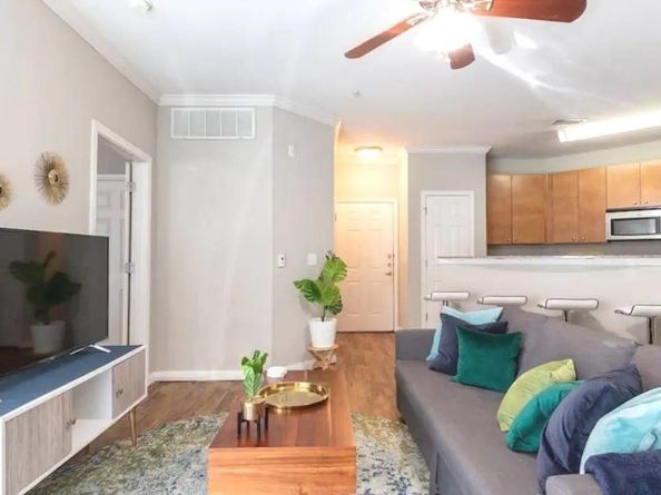 2502 Leon ST 209, Austin TX 78705