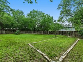 8202 Alcorn CIR, Austin TX 78748