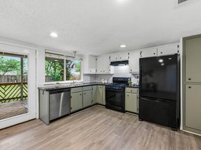 8202 Alcorn CIR, Austin TX 78748