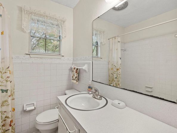 3511 Wyldwood RD, Austin TX 78739