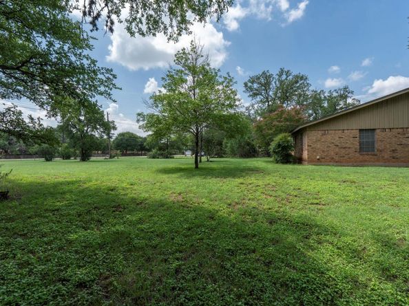 3511 Wyldwood RD, Austin TX 78739