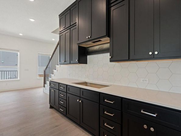 1912 Kit CIR, Austin TX 78758