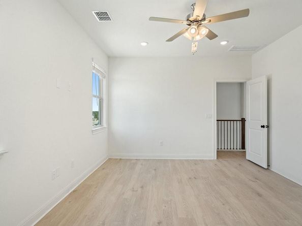 1912 Kit CIR, Austin TX 78758