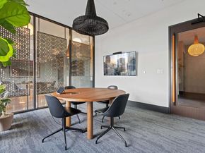 84 East Ave 1506, Austin TX 78701