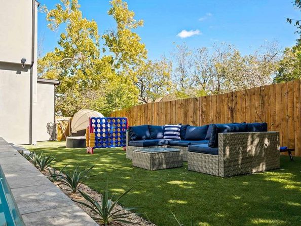 705 Huerta ST A, Austin TX 78704