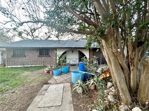 5410 Peppertree PKWY, Austin TX 78744