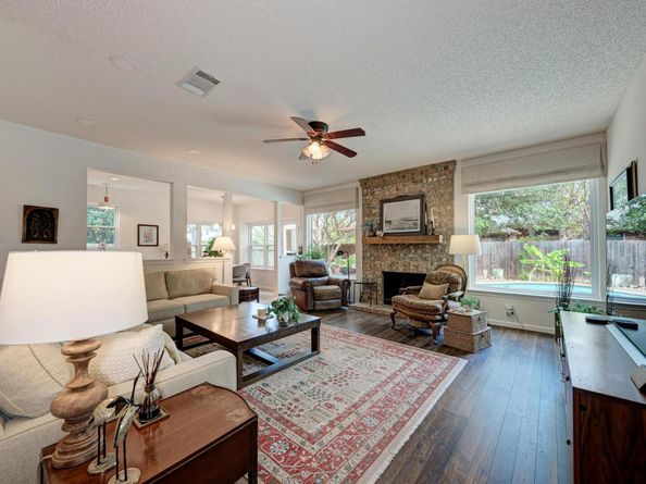 404 Cripple Creek RD, Cedar Park TX 78613