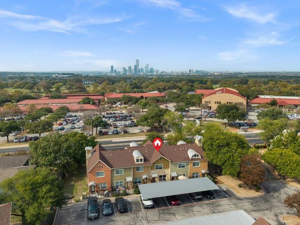 1101 Grove BLVD 803, Austin TX 78741