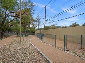 1101 Grove BLVD 803, Austin TX 78741