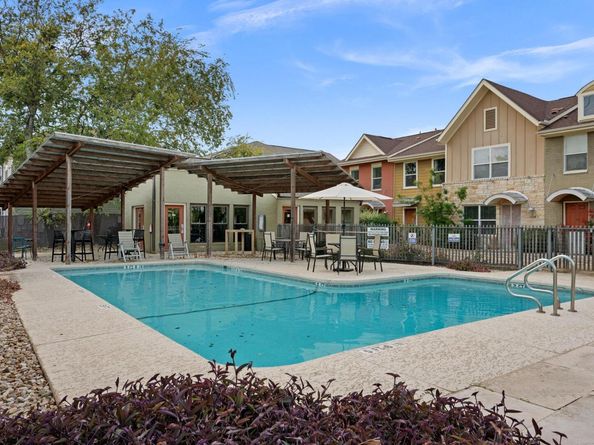 1101 Grove BLVD 803, Austin TX 78741