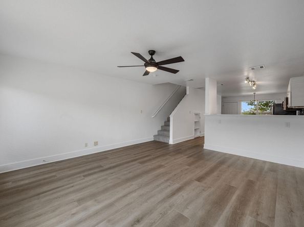 1101 Grove BLVD 803, Austin TX 78741