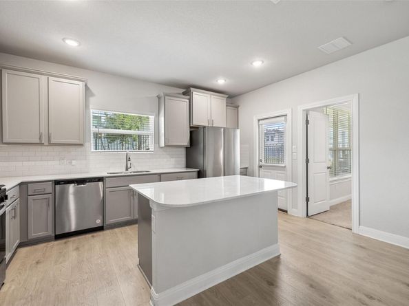 1012 Legend Milton LN, Austin TX 78748