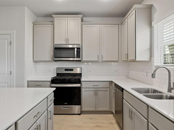 1012 Legend Milton LN, Austin TX 78748