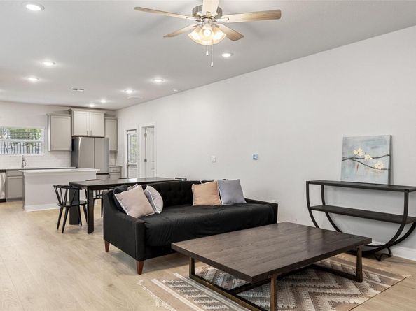 1012 Legend Milton LN, Austin TX 78748