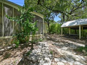 1017 W 31st ST, Austin TX 78705