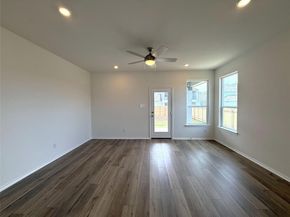 1628 Garlock DR, Leander TX 78641