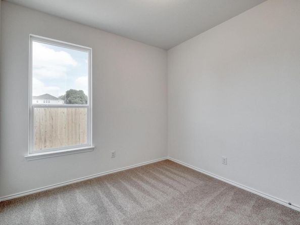 1628 Garlock DR, Leander TX 78641