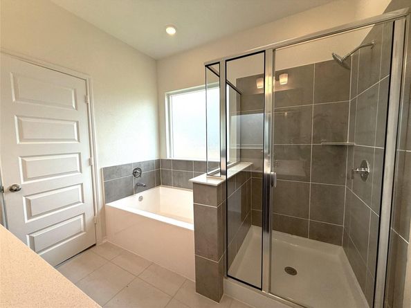1628 Garlock DR, Leander TX 78641