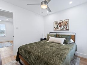 2706 Wheless LN 504, Austin TX 78723