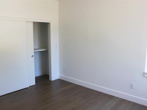 403 Middle LN 2, Austin TX 78753