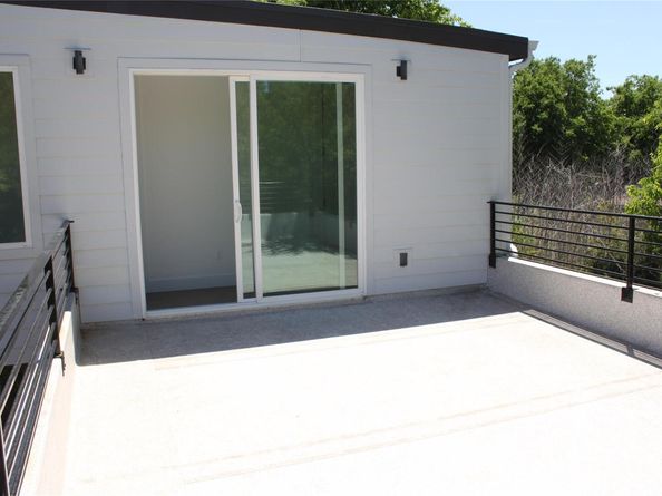 403 Middle LN 2, Austin TX 78753