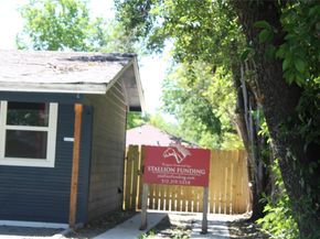403 Middle LN 2, Austin TX 78753