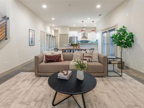 2512 E 2nd ST, Austin TX 78702