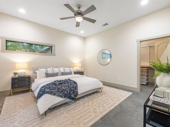 2512 E 2nd ST, Austin TX 78702