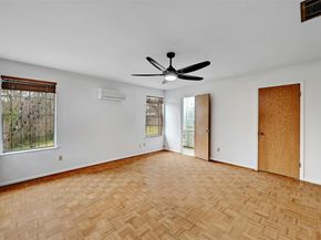 4204 Gregg Ward LN, Austin TX 78744