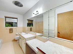 4204 Gregg Ward LN, Austin TX 78744