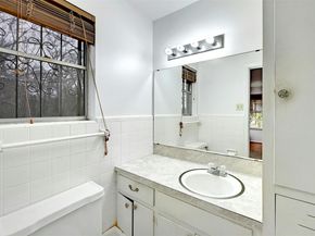 4204 Gregg Ward LN, Austin TX 78744