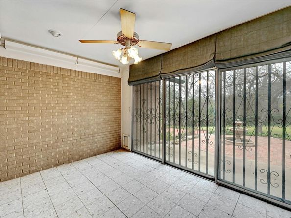 4204 Gregg Ward LN, Austin TX 78744