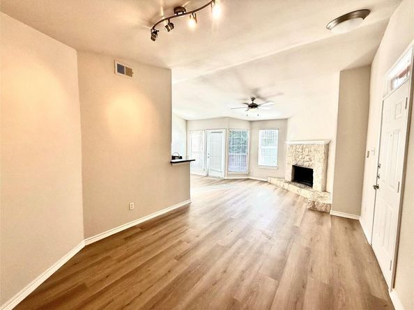6804 N Capital of TX Highway 824, Austin TX 78731
